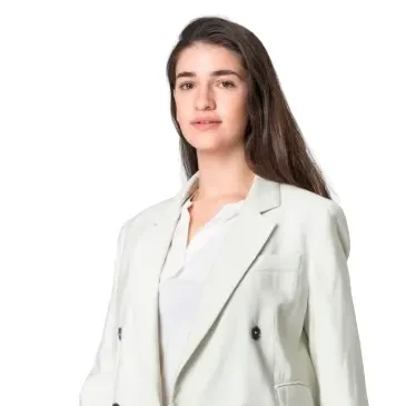 Emma Collins — Personal Finance and Lifestyle Writer at Fintechzzoom.com